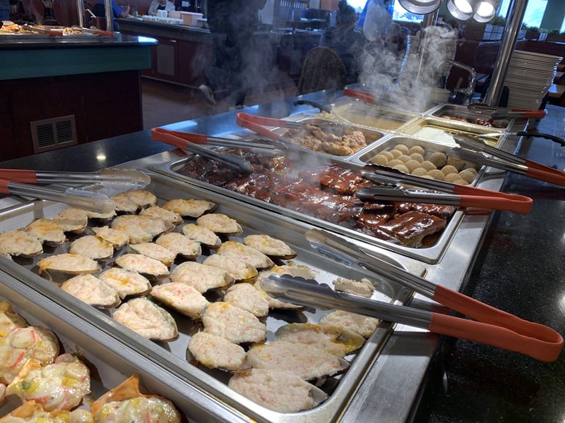 Nuevo China Buffet food